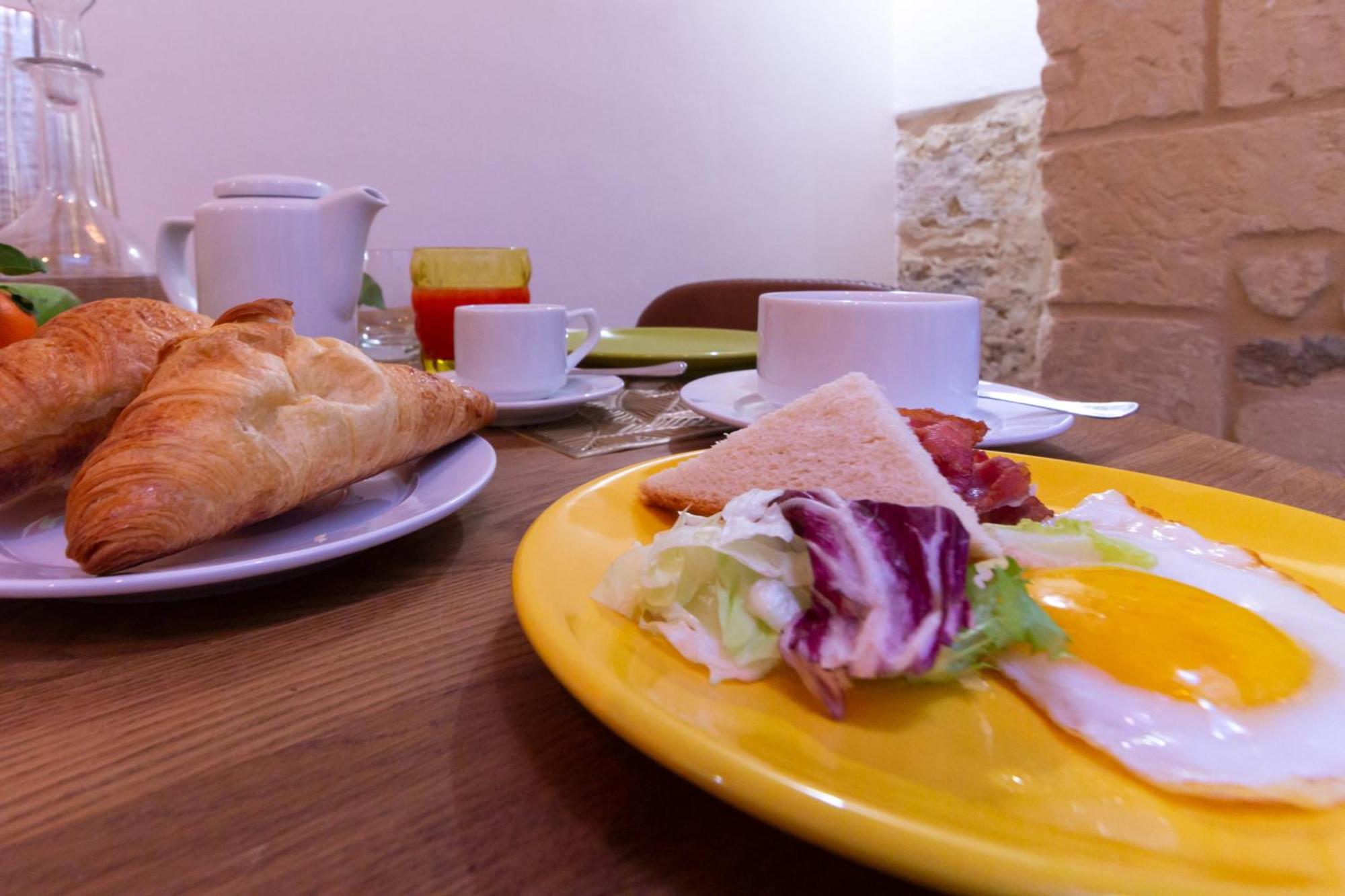 Le Nicchie Luxury Rooms Lecce Exterior foto